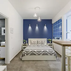 Nava In The Center Of Apartment